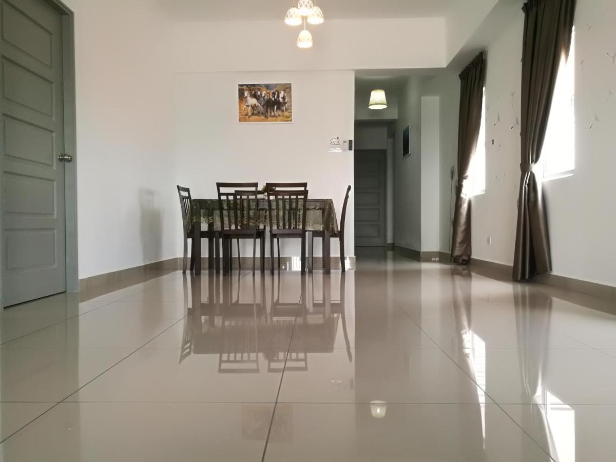 “彬彬”星空瞭望台 Kampong Lumut Kiri Exterior foto