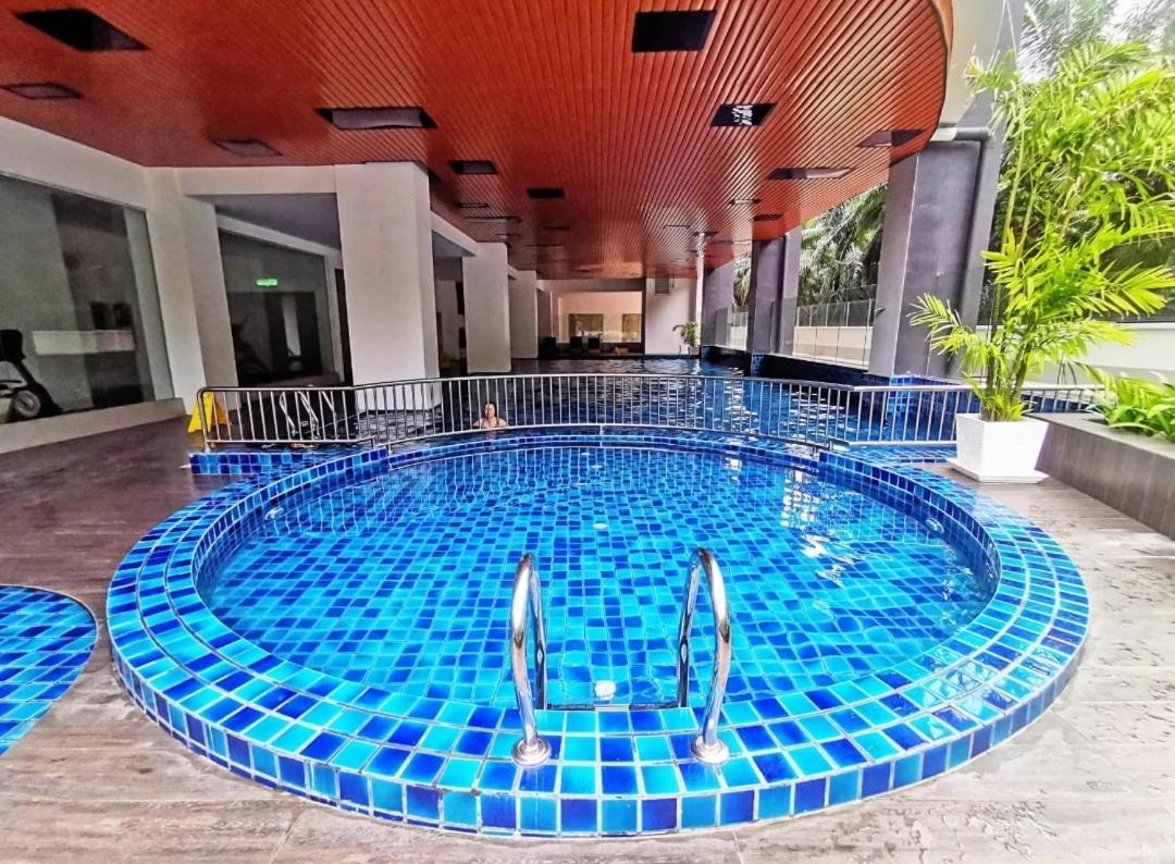 “彬彬”星空瞭望台 Kampong Lumut Kiri Exterior foto